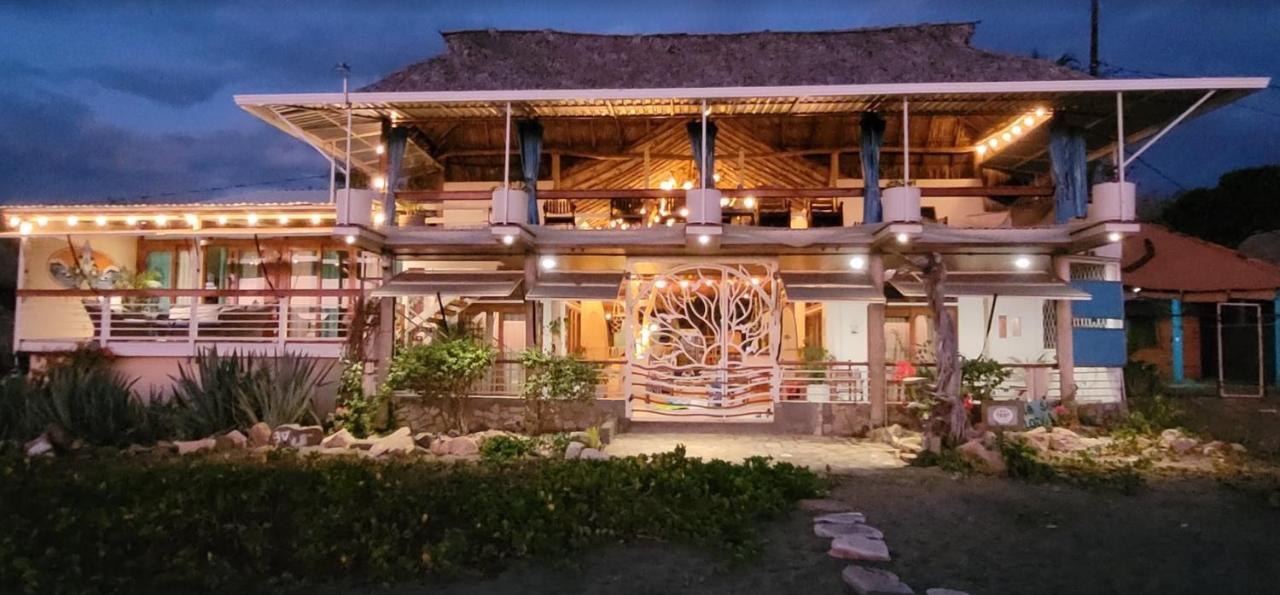 Sirena Surf Lodge Miramar Nicaragua Extérieur photo