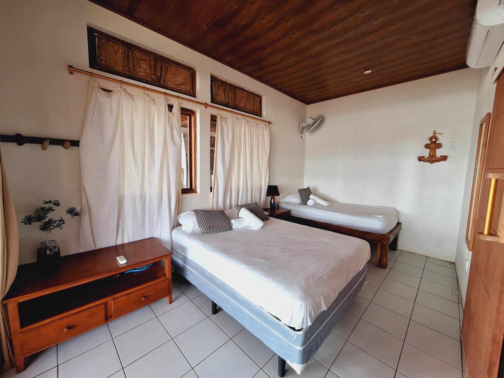 Sirena Surf Lodge Miramar Nicaragua Extérieur photo